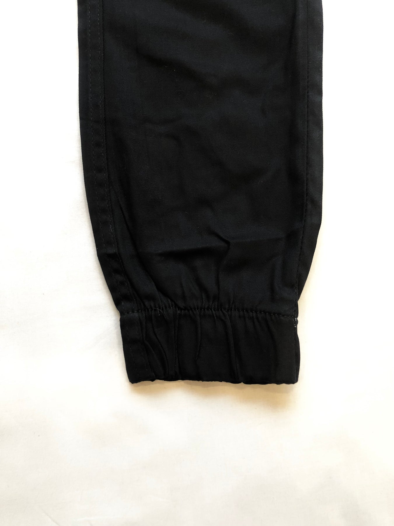 Black 6 Pocket Men Cotton Cargo Trousers